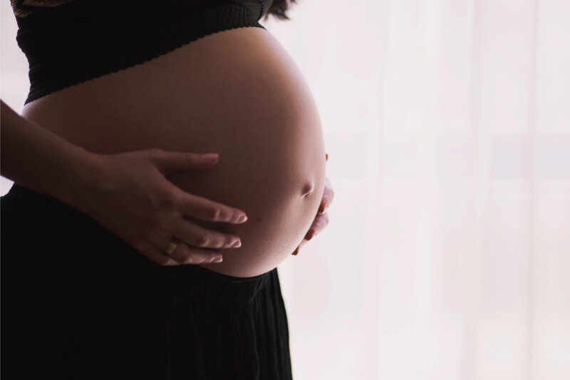 懷孕讓子宮被撐大，產後需要一段調理時間，讓子宮恢復正常大小