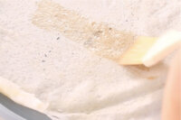 鮮蔬梅棗潤餅作法6：潤餅皮刷上烏梅汁